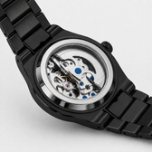 AXEL ROYAL: BLACK
