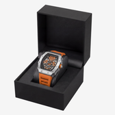AXEL CHRONO: ORANGE